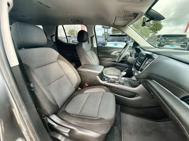 Used 2021 SATIN STEEL METALLIC Chevrolet LS image 27