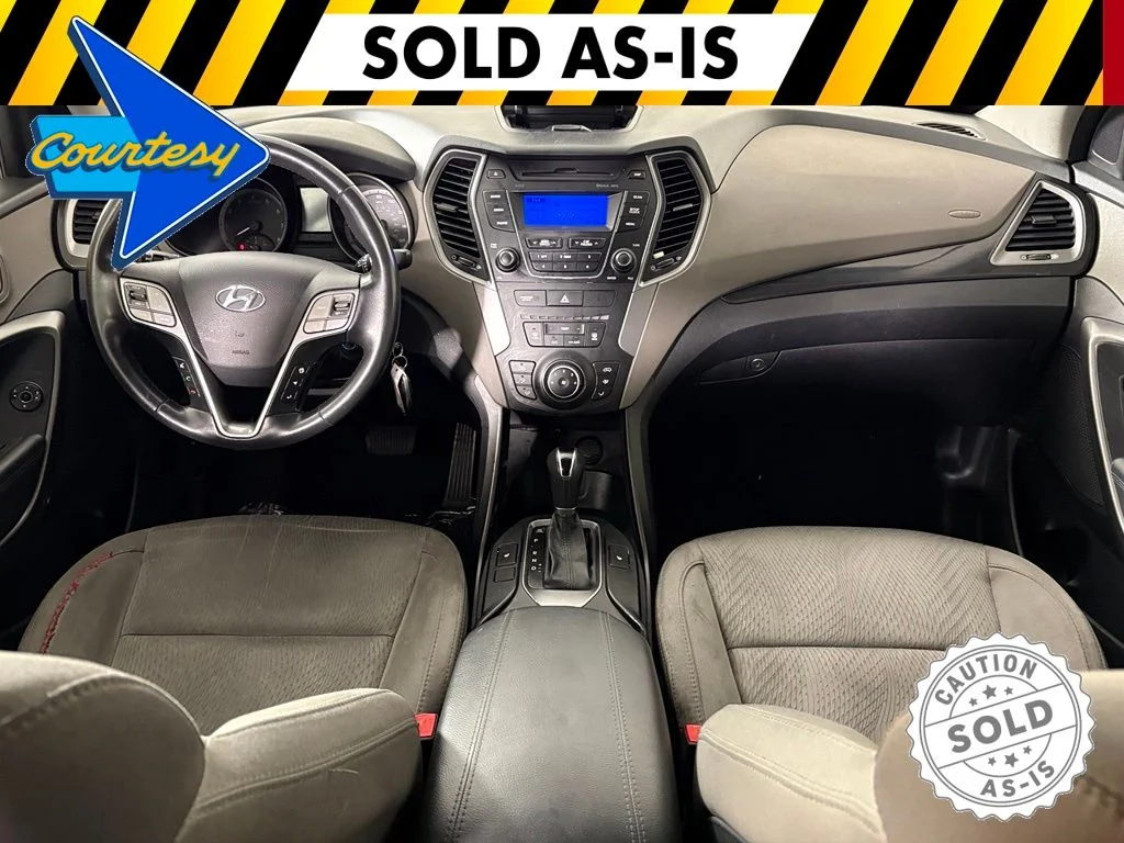 Used 2013 White Hyundai Base image 27