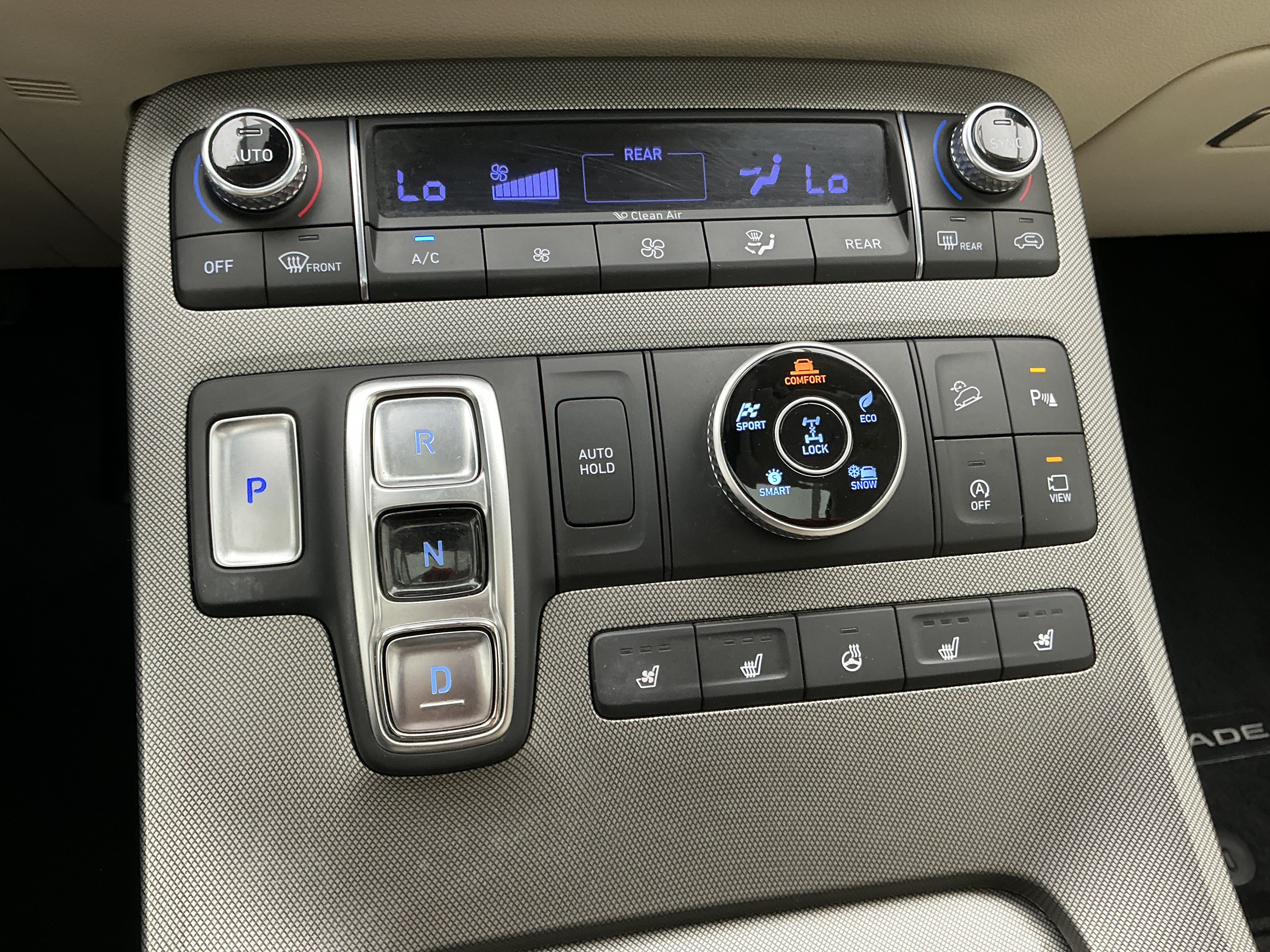 2020 Hyundai Palisade Limited - Photo 12