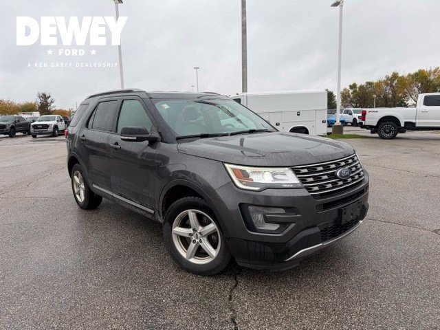 Used 2017 Magnetic Ford XLT image 1