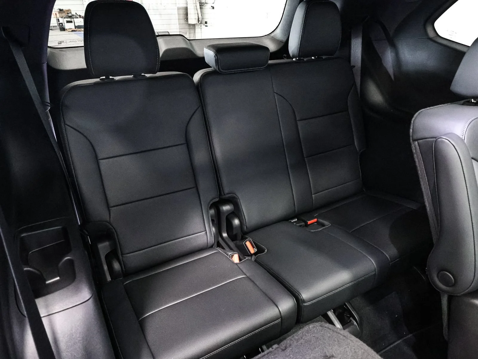 2027 Buick Enclave Preferred - Photo 24