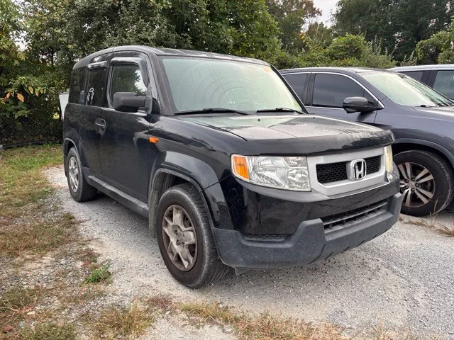 Used 2010  Honda LX image 2