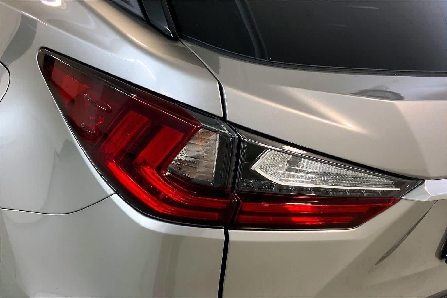 Used 2017 Atomic Silver Lexus  image 28