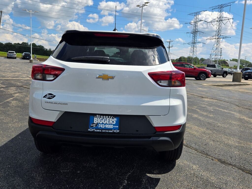2026 Chevrolet Trailblazer LS - Photo 11