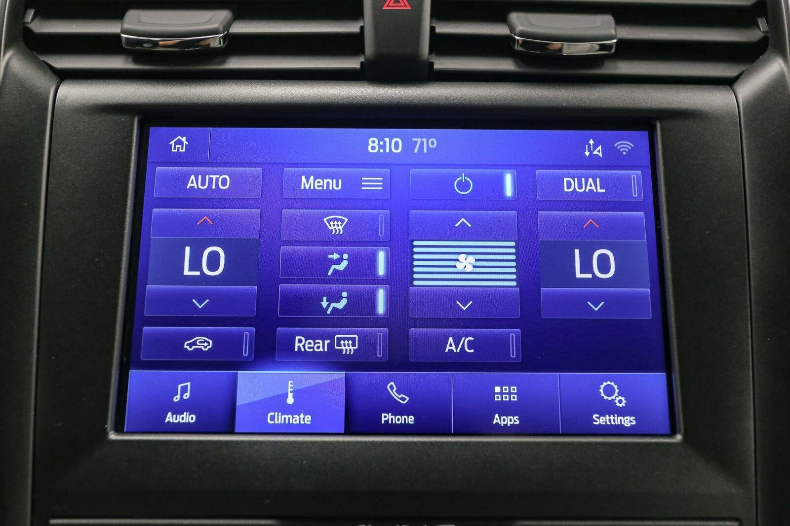 Used 2020 Iconic Silver Ford SE image 24