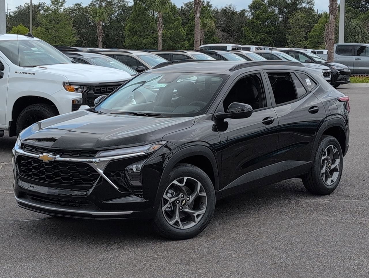2026 Chevrolet Trax LT's photo