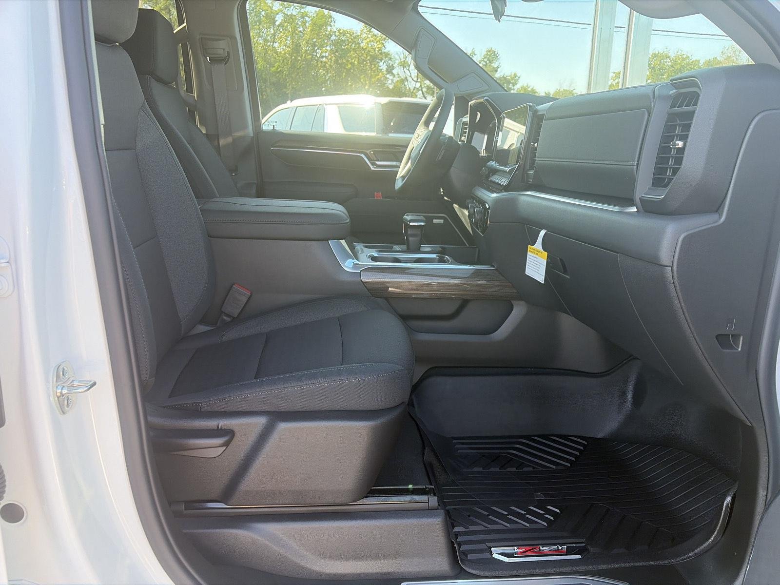 2026 Chevrolet Silverado 1500 RST - Photo 15