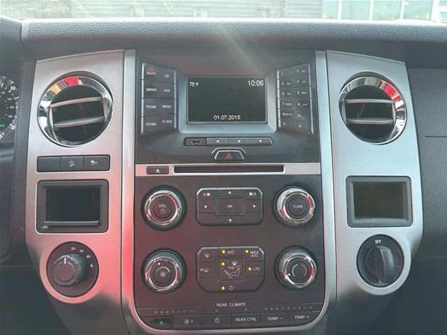 Used 2016 Shadow Black Ford  image 18