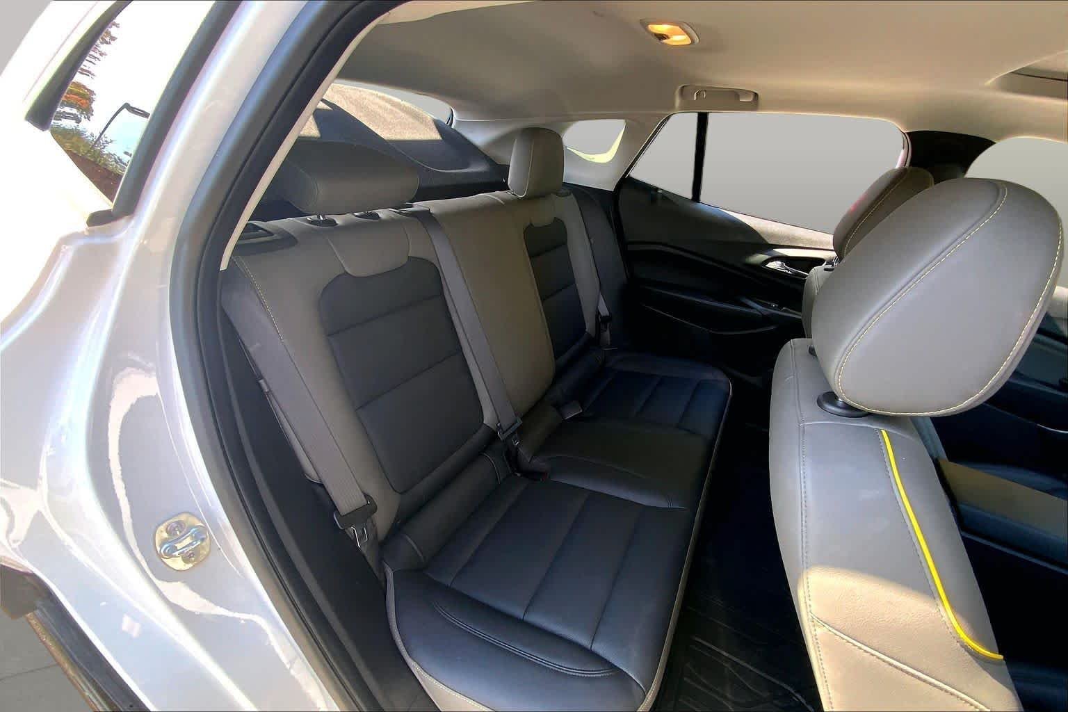 Used 2024 Summit White Chevrolet ACTIV image 20