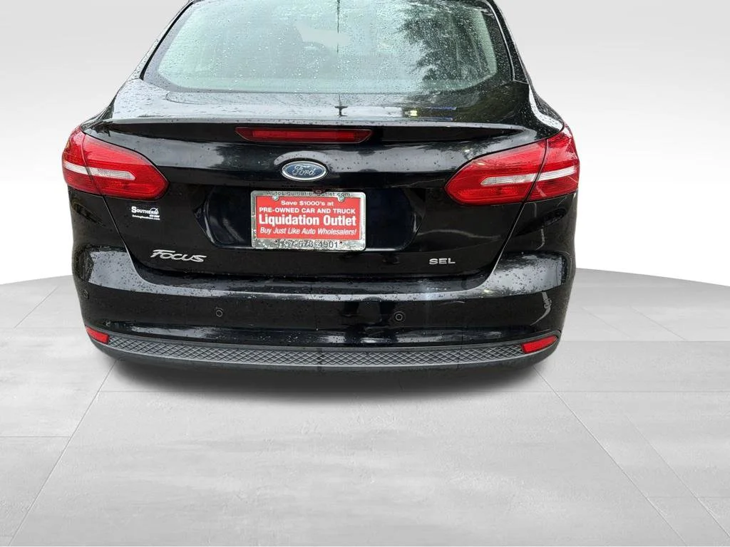 Used 2017 Black Ford SEL image 9