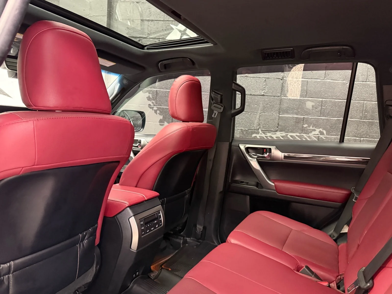 Used 2022 Starfire Pearl (077) Lexus PREMIUM image 27