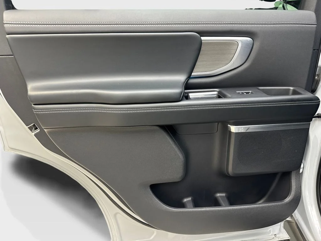 Used 2025 Silver Ford Platinum image 37