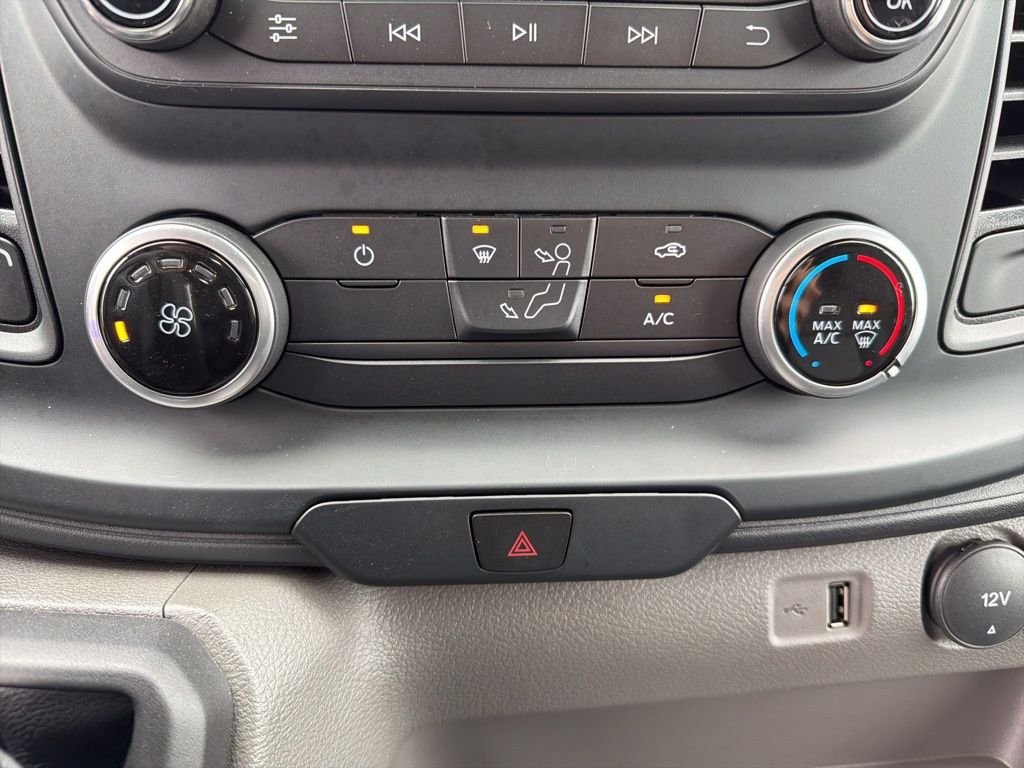 2025 Ford Transit Van Base - Photo 18