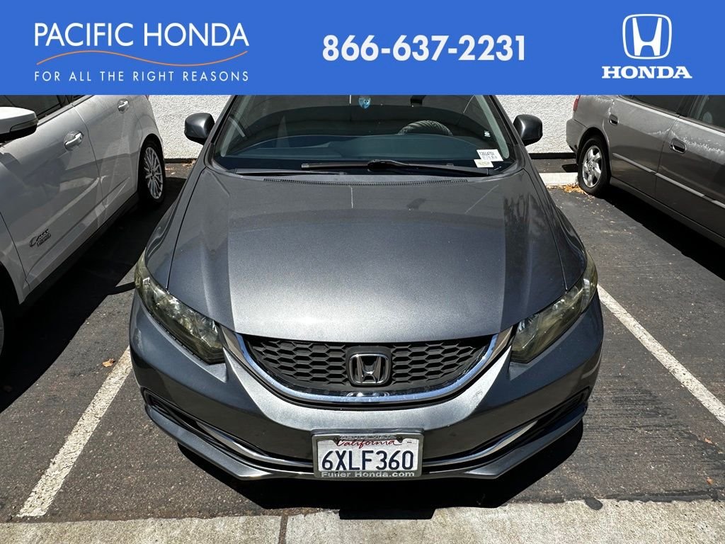 Used 2013  Honda LX image 1