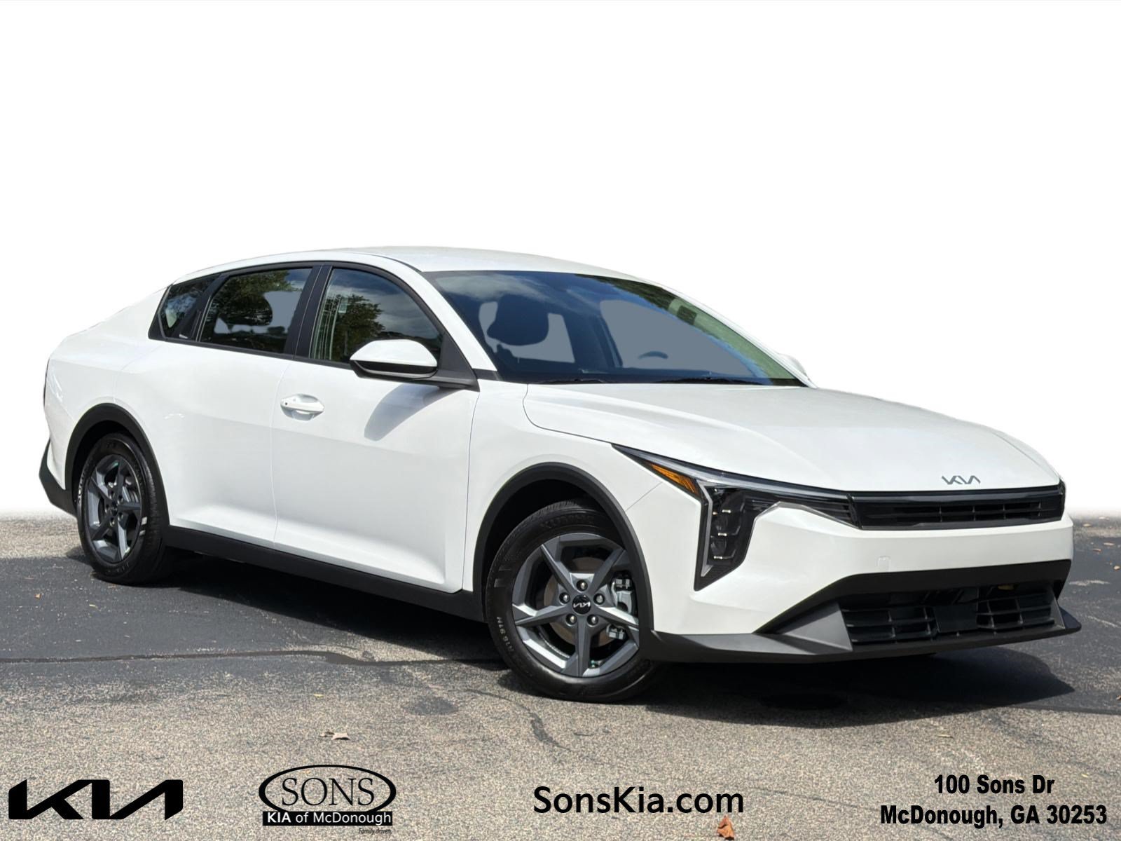 2026 Kia K4 LXS