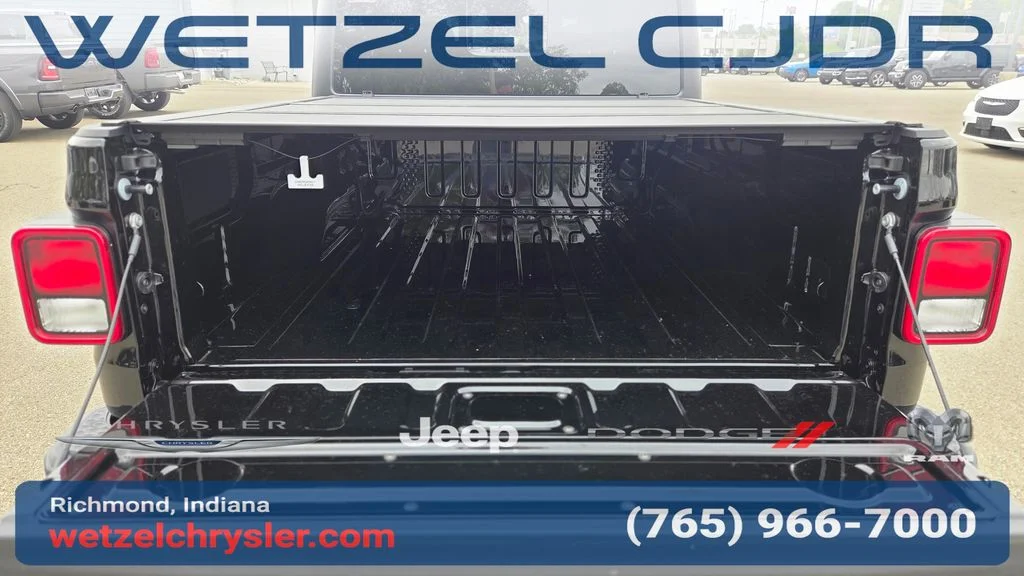 New 2026 Black Jeep 85th Anniversary Edition image 9