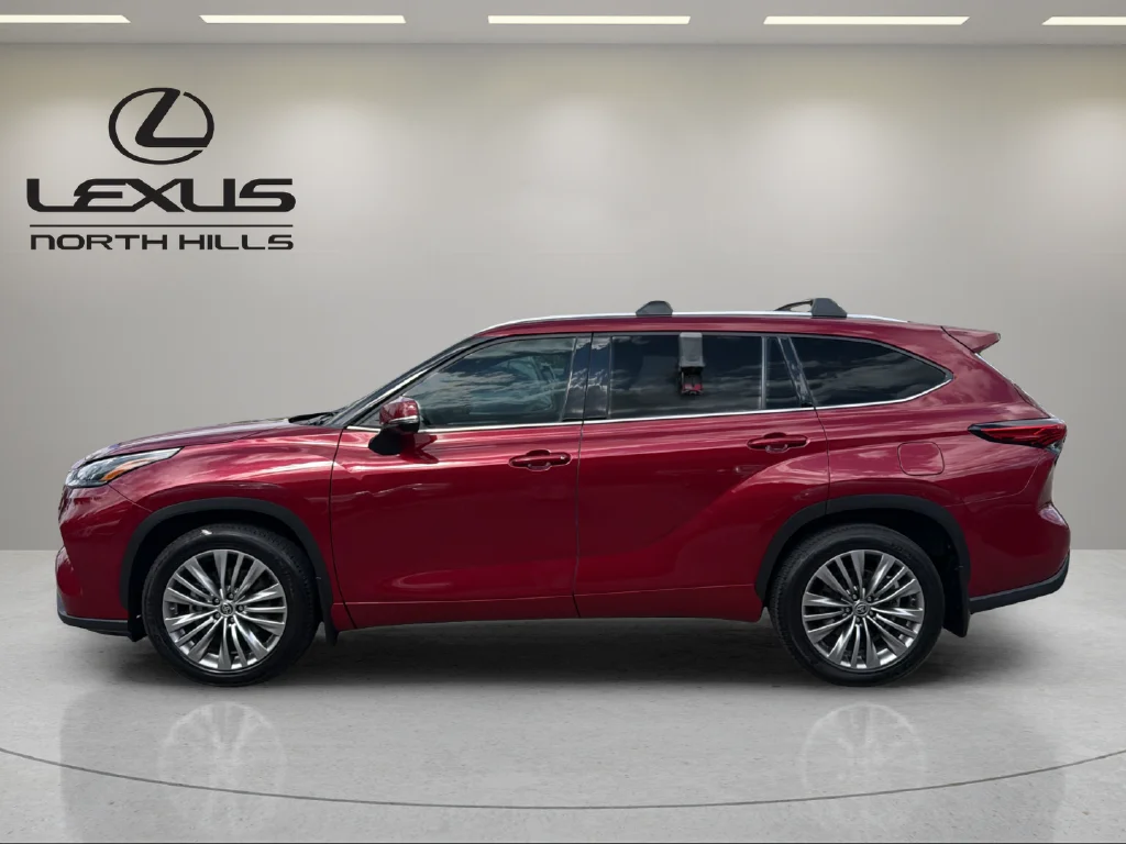 Used 2021 Red Toyota Platinum image 9