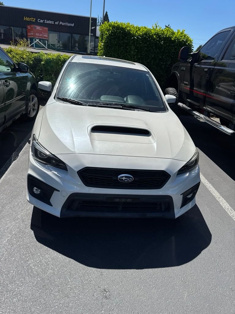 Used 2018 Crystal White Pearl Subaru Limited image 2