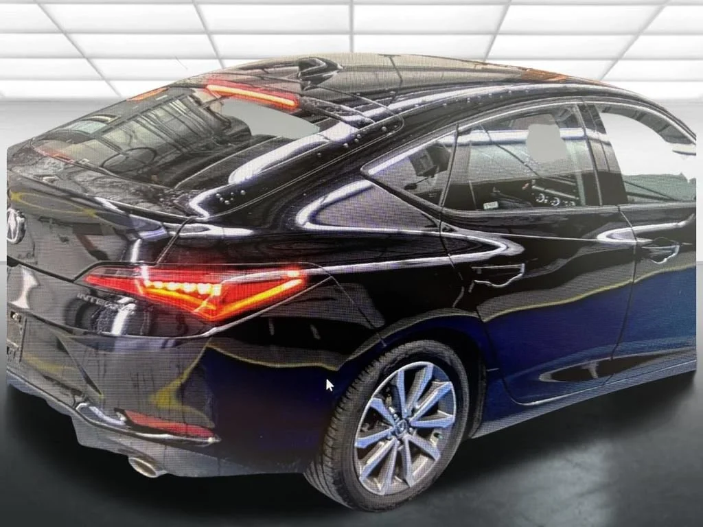 Used 2023  Acura NA image 2
