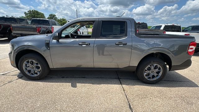 New 2026 Carbonized Gray Metallic Ford XLT image 7