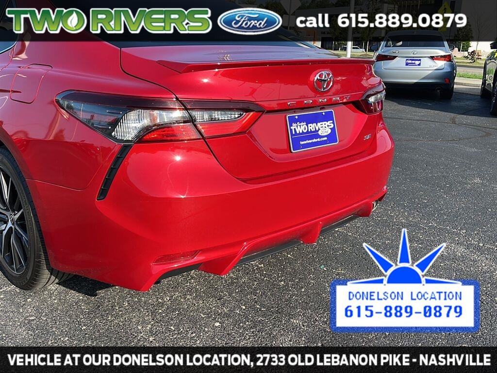 Used 2022 Supersonic Red Toyota SE image 7