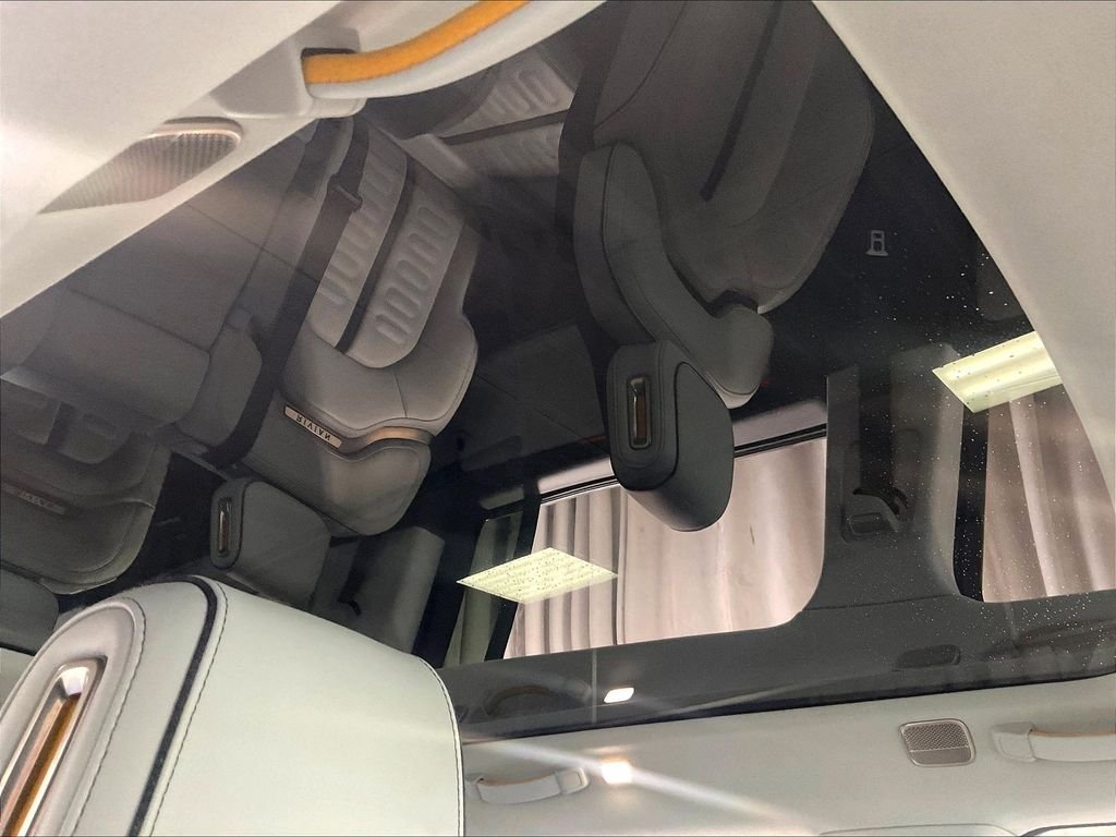 Used 2023 Green Rivian Adventure image 23
