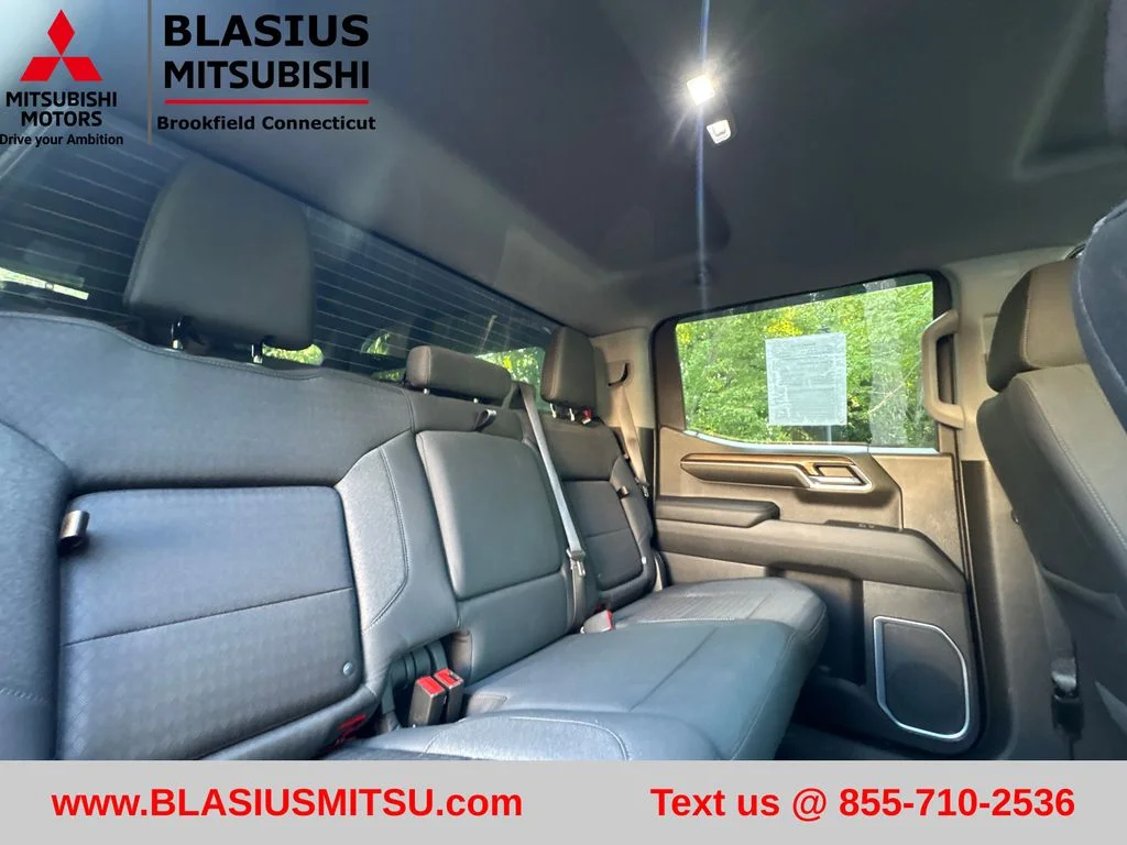 Used 2022 Red Chevrolet LT Trail Boss image 45
