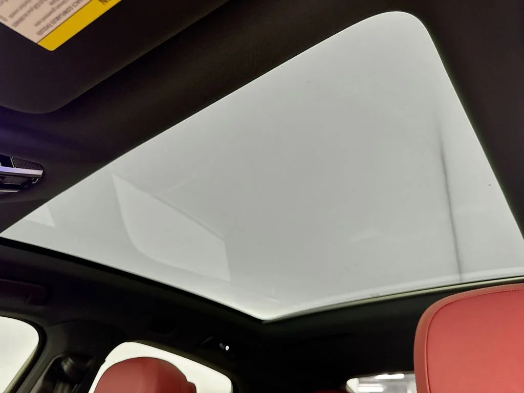 Used 2022 White Porsche Base image 22