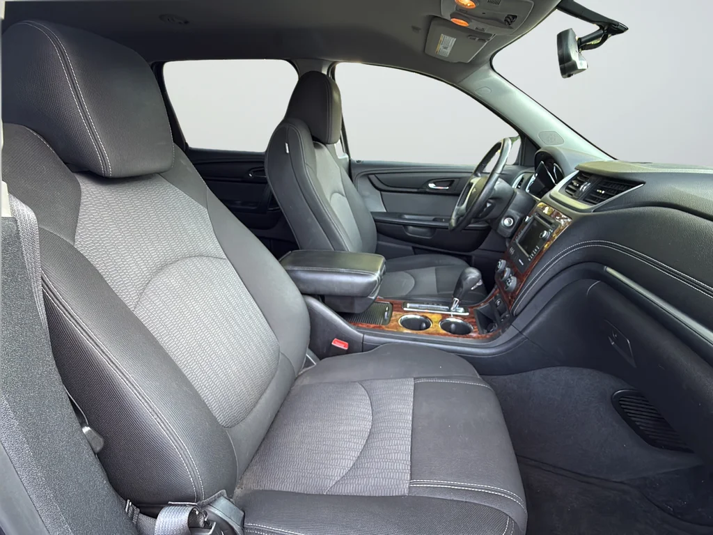 Used 2013 Blue Chevrolet LT image 19