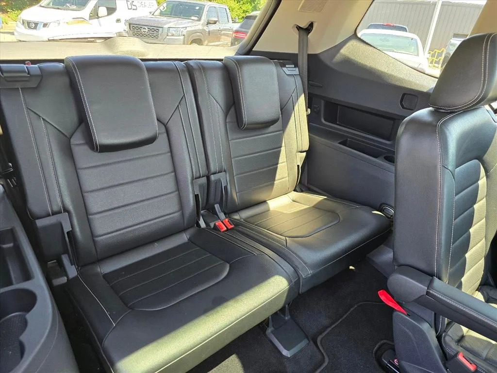 Used 2022 Gray Volkswagen 3.6L V6 SEL Premium R-Line image 15