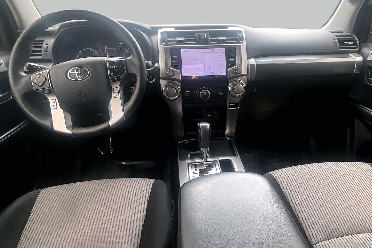 Used 2024 Classic Silver Metallic Toyota SR5 image 15