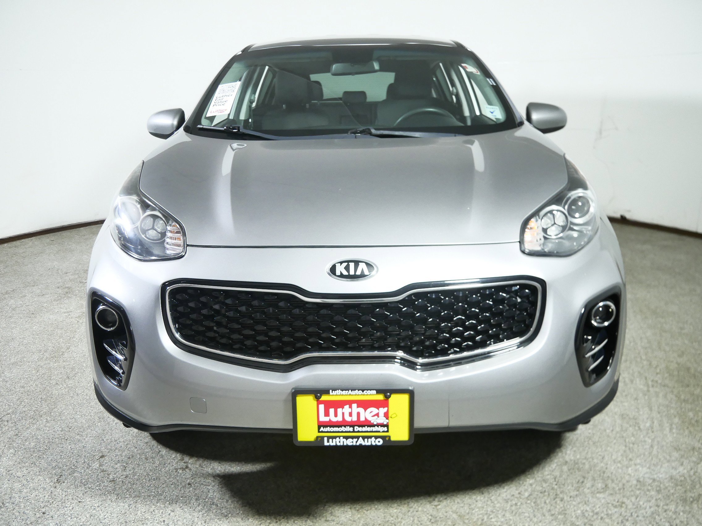 Used 2019 Kia Sportage LX with VIN KNDPMCACXK7592076 for sale in Waite Park, Minnesota