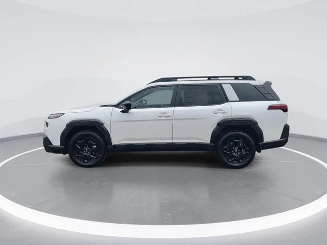 New 2026 CRYSTAL WHITE PEARL Subaru Limited image 5