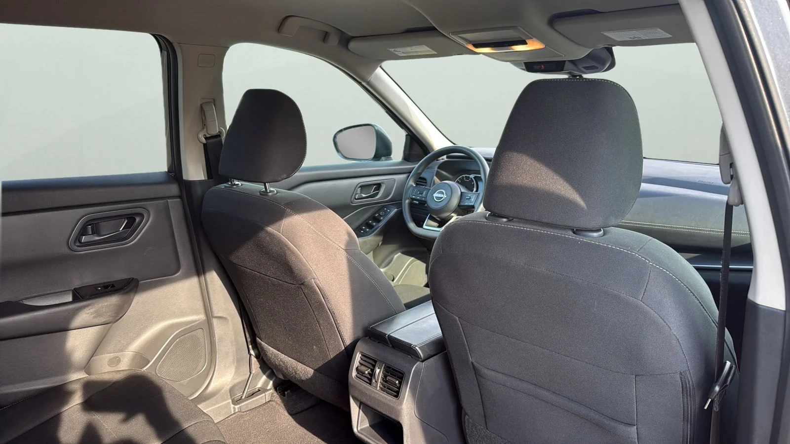 Used 2024 Gray Nissan S image 28