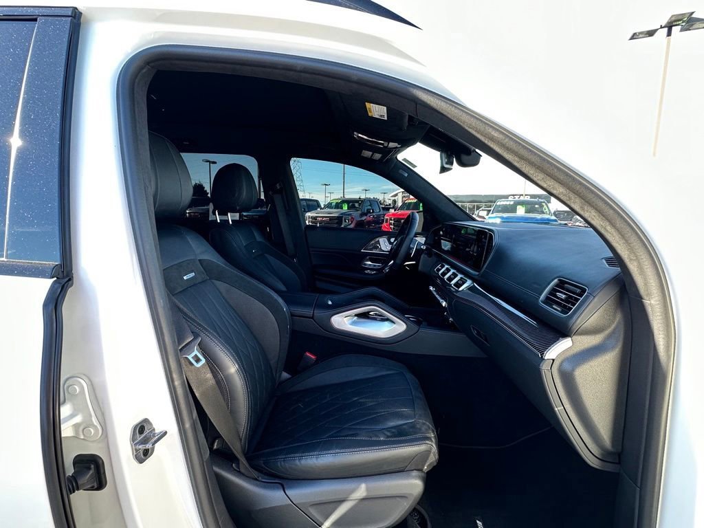 2023 Mercedes-Benz GLS AMG GLS63 - Photo 11