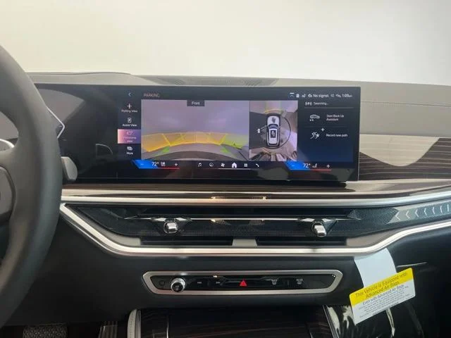 New 2026 Alpine White BMW sDrive40i image 12
