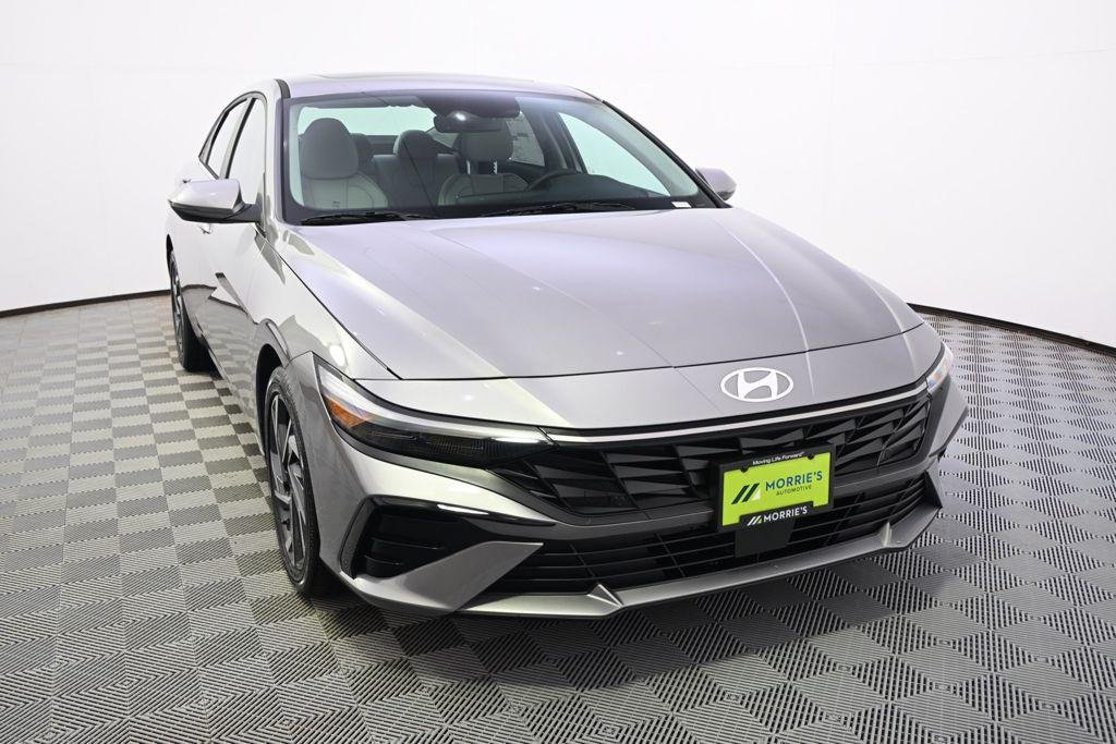 New 2026 Fluid Metal Hyundai Limited image 9