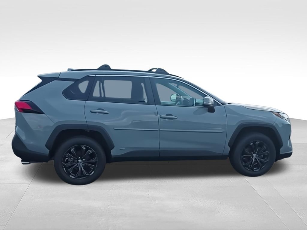 Used 2023 Gray Toyota XLE Premium image 9