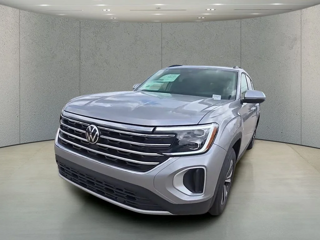 New 2026 Silver Volkswagen 2.0T SE image 43