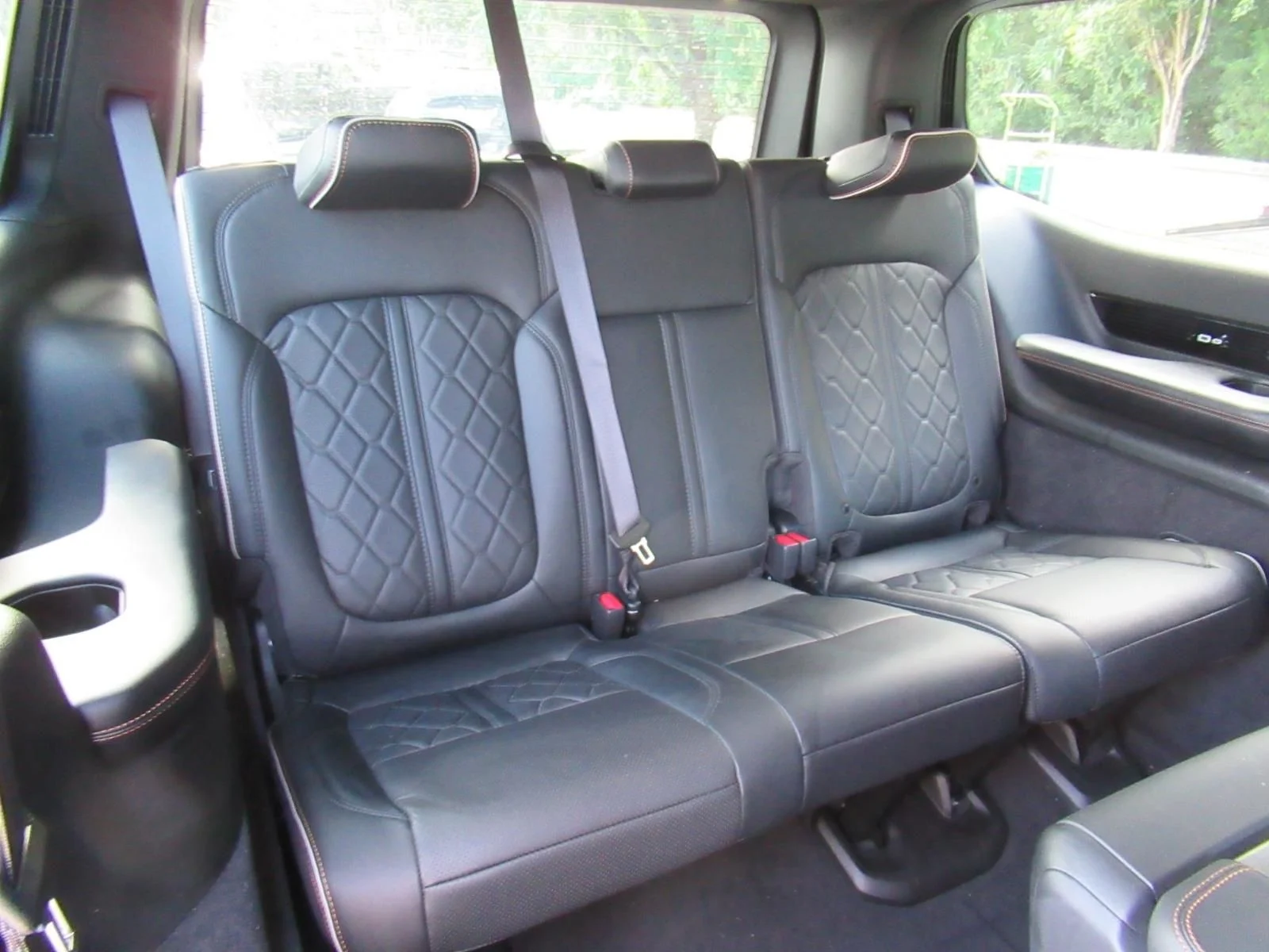 Used 2025 White Jeep Series III image 39