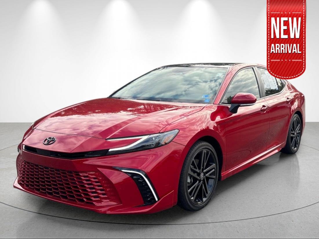 Used 2025 Supersonic Red Toyota XSE image 1