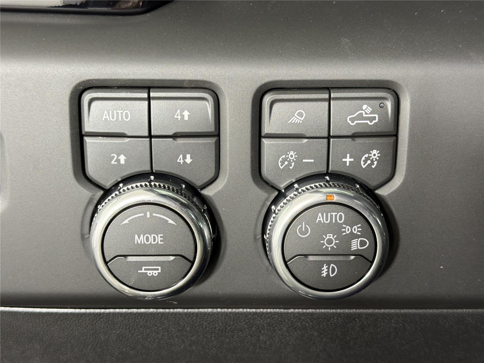New 2026 Onyx Black GMC Denali Ultimate image 21
