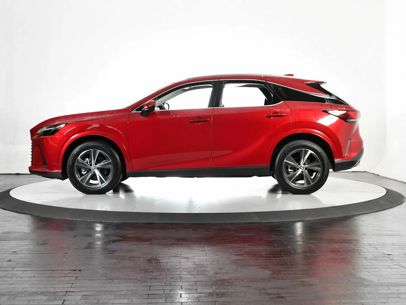 Certified Used 2024 Matador Red Mica Lexus Premium image 2