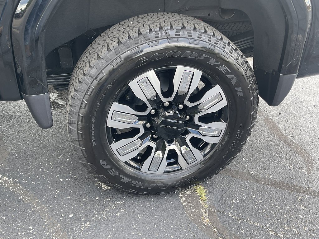 2025 GMC Sierra 2500HD Denali - Photo 14