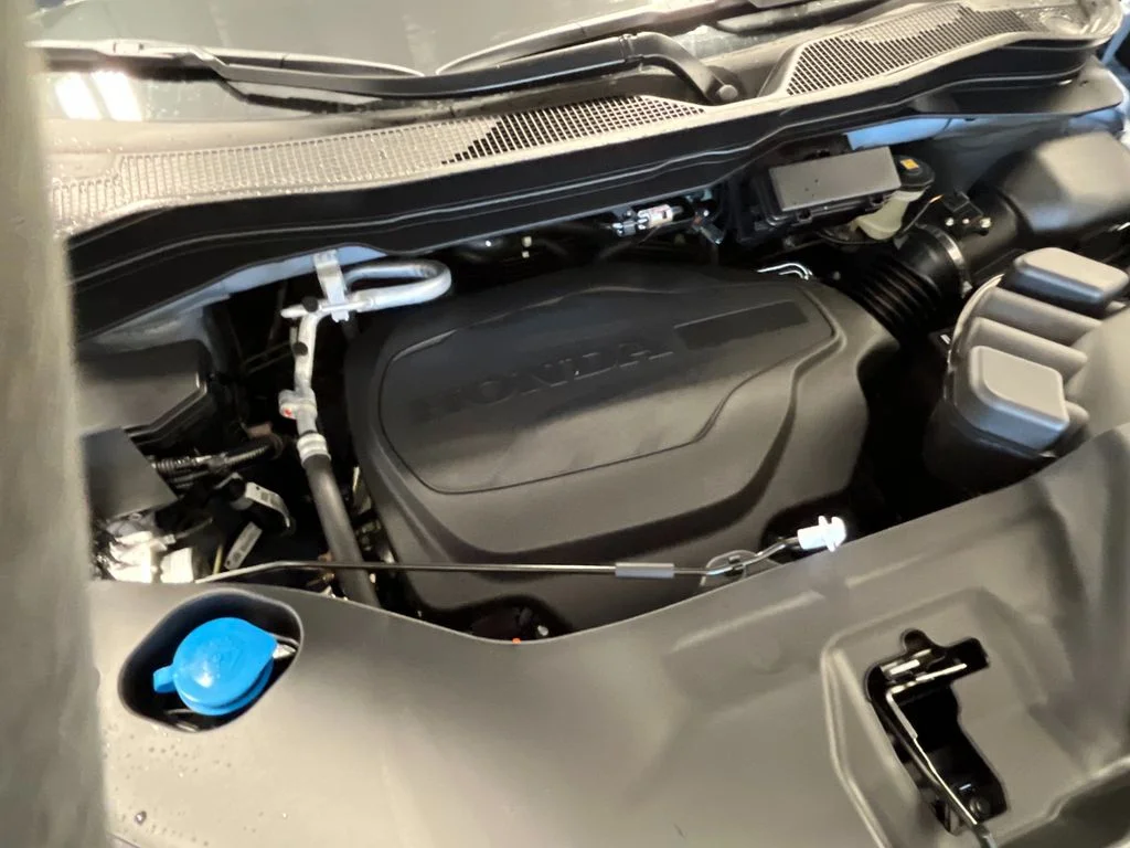 New 2026 Sonic Gray Pearl Honda Black Edition image 16