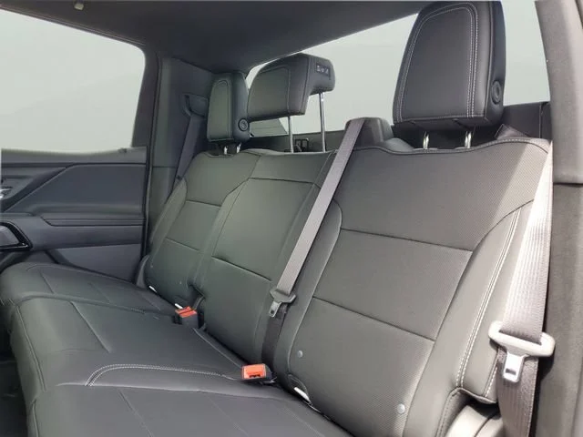 New 2026 Summit White Chevrolet LT - Extended Range image 12