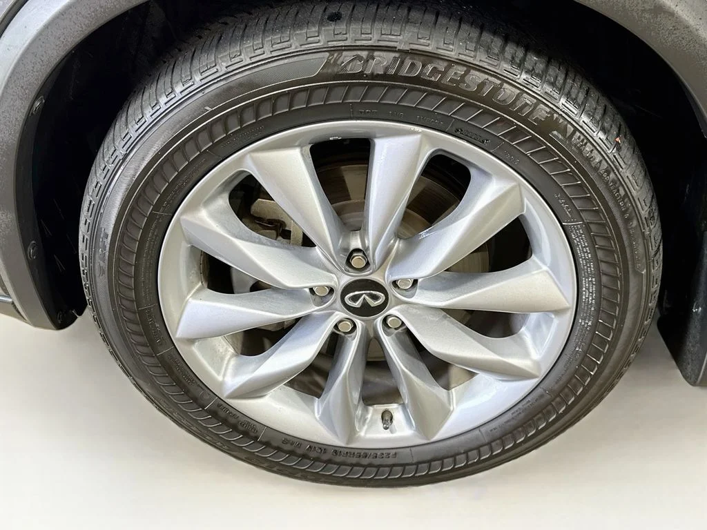 Certified Used 2021 Graphite Shadow INFINITI ESSENTIAL image 43