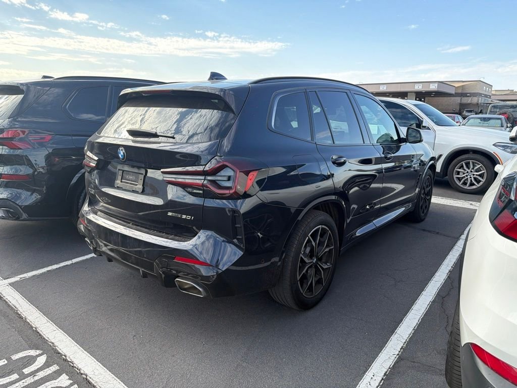 Certified Used 2024 Carbon Black Metallic BMW sDrive30i image 4