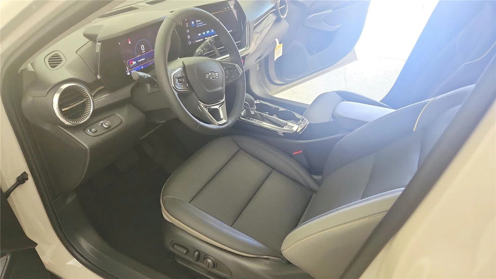 2026 Chevrolet Trax Activ - Photo 22