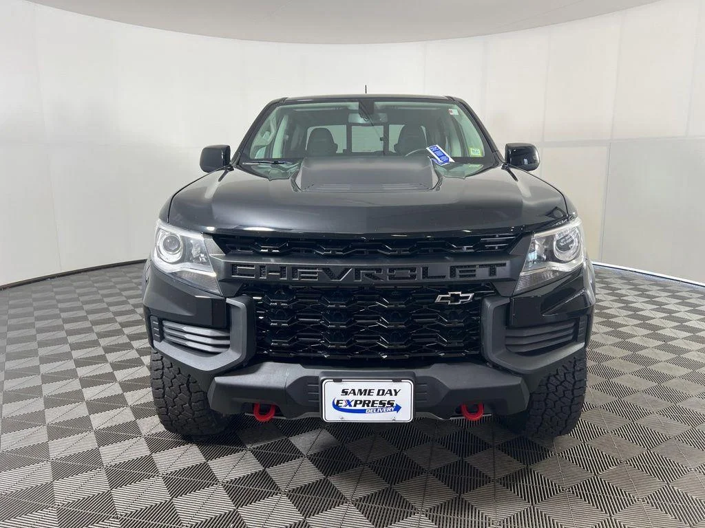 Used 2021 Black Chevrolet ZR2 image 30